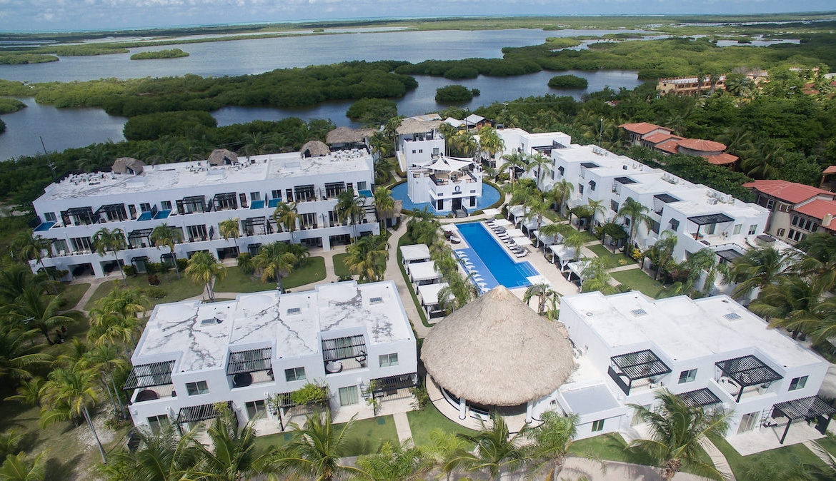 Las Terrazas Resort & Residences 3BR/2BA